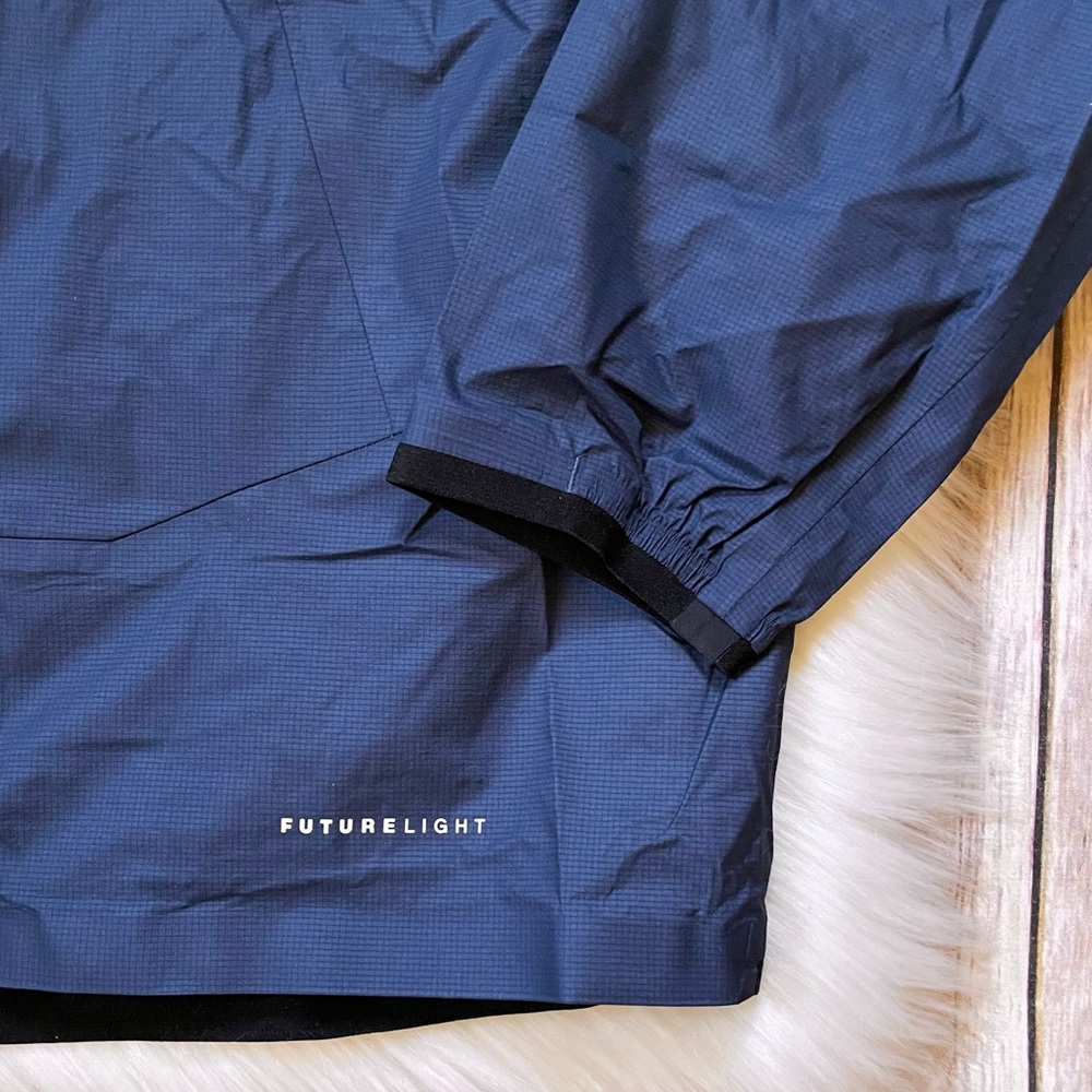 The North Face Women’s Summit L5 VRT FUTURELIGHT Pullover Shell In Shady Blue - Picture 4 of 11